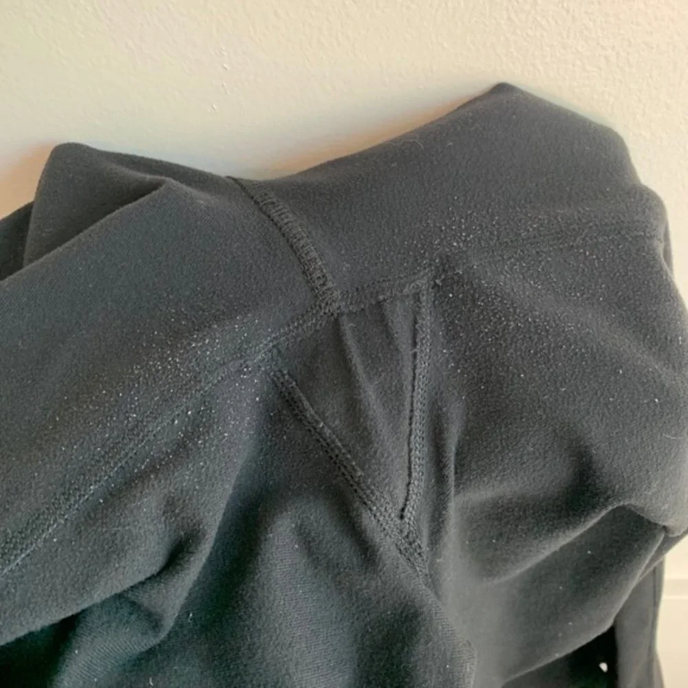LULULEMON Black & Quilt Gather & Crow Cropped Leggings